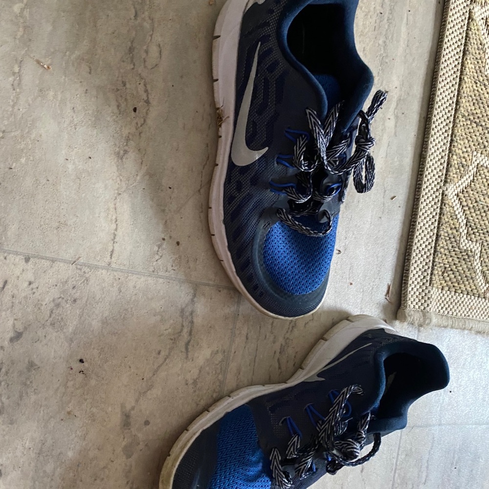 Nike shoes